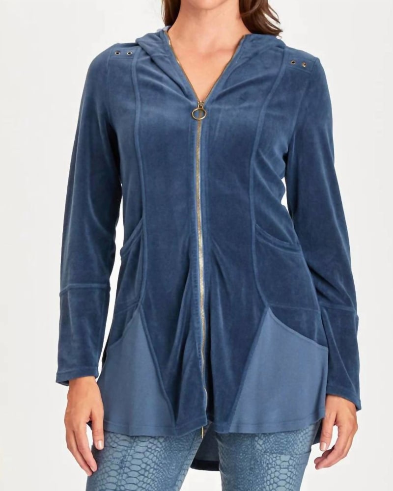 Front of a model wearing a size LARGE Luella Hooded Jacket in Bluestone in Bluestone by XCVI. | dia_product_style_image_id:326865